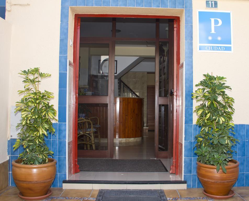 Pension La Palma El Puerto de Santa Maria Bagian luar foto
